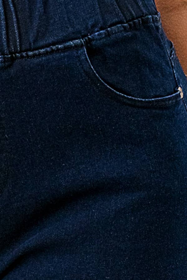 Plus size pre washed  basic  pull on denim skinny jeggings: Dark Denim